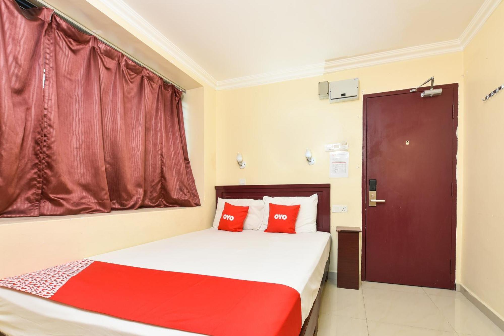 Super Oyo 90562 J Hotel Pj Petaling Jaya Exterior foto
